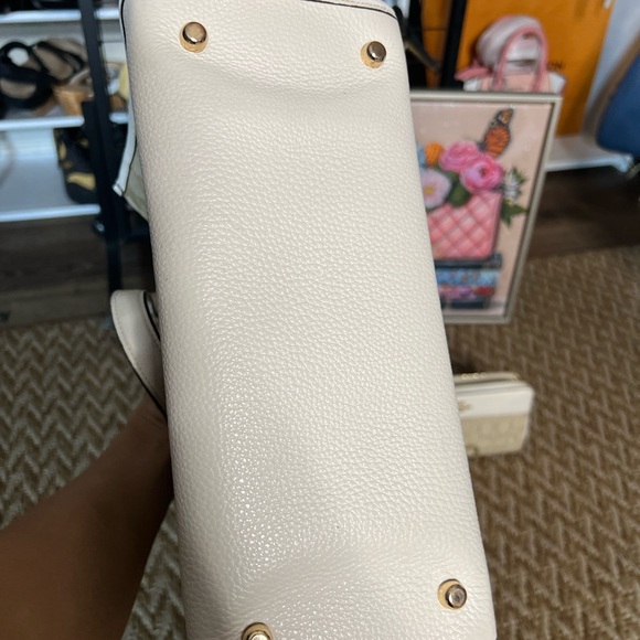 🔥🔥 Beautiful Coach Signature Tote Bag/ crossbody and matching wallet - Picture 14 of 14